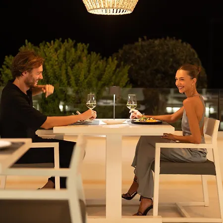 Bed & Breakfast Cyclades - Semi Based With Indoor Garden - Part Of White Dunes Luxury Boutique Santa Maria (Paros)